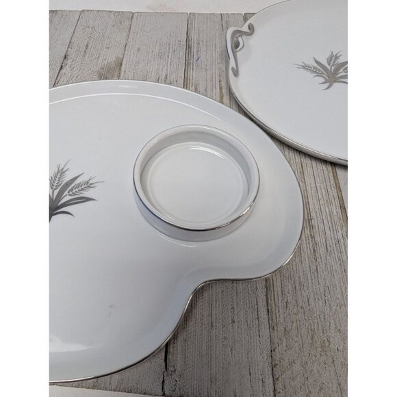 Vintage Kutani Set 2 Snack Plates with Cups White & Silver Gray Bursts Japan - Picture 4 of 13